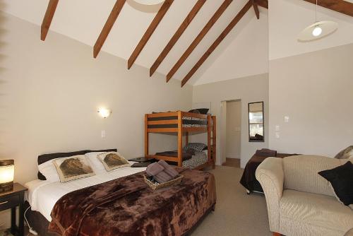 Postel nebo postele na pokoji v ubytování Big Five Motel