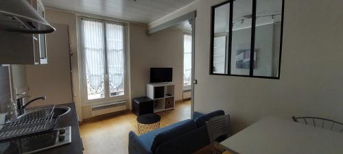 Appartement coquet sur les hauteurs de Montmartre