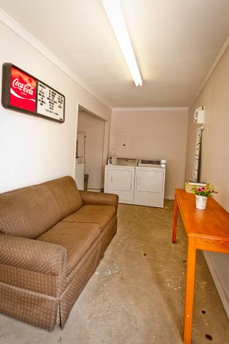 Gallery image of Economy Inn in Thibodaux