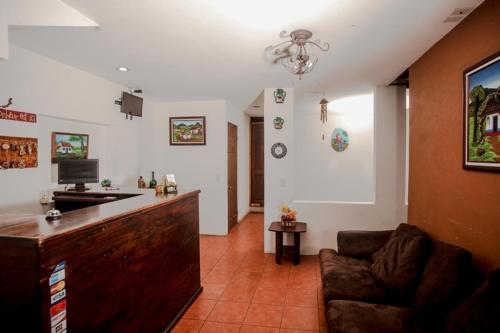 Gallery image of Melrost Airport Bed & Breakfast in Alajuela