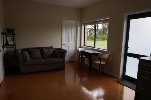 Posezení v ubytování Cosy Nights - modern, self-contained with parking