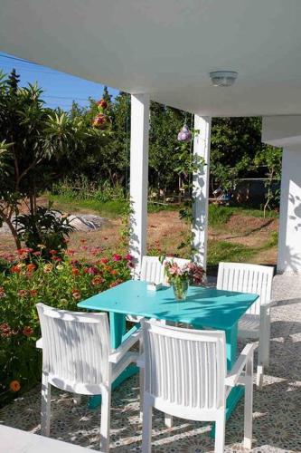 Butik Mor Salkım Evleri