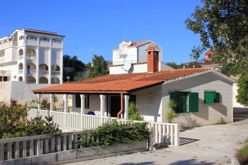 Fotografia z galérie ubytovania Seaside house with a swimming pool Cove Ljubljeva, Trogir - 9431 v Marine