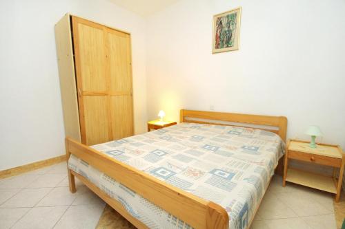 Apartment Novalja 9334d