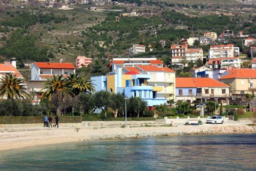 Seaside luxury villa with a swimming pool Podstrana, Split - 9466