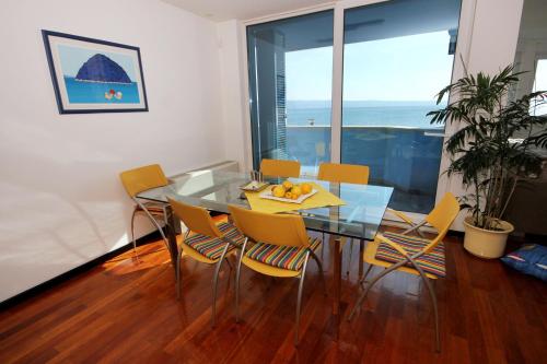 Seaside luxury villa with a swimming pool Podstrana, Split - 9466