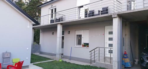 Budova, kde se apartmán nachází