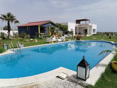 Gallery image of Chalet Bleu Diar Maamoura in Nabeul