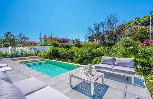 Gallery image of Villa Kòsmos - Piscina e Giardino - Villasimius in Simius