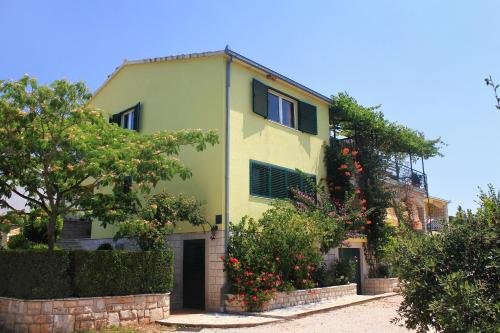 Fotografia z galérie ubytovania Apartments by the sea Loviste, Peljesac - 10255 v destinácii Lovište