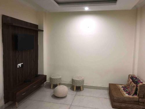 Χώρος καθιστικού στο Cozy Solan Apartment with Stunning Views