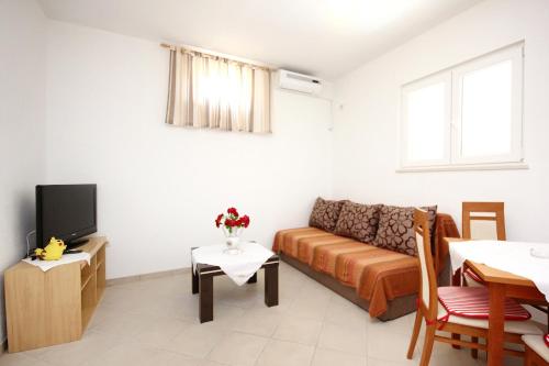 Apartments with parking space Orebic, Peljesac - 10160
