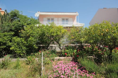 Apartments with parking space Orebic, Peljesac - 10070