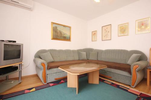 Apartments with parking space Orebic, Peljesac - 10070