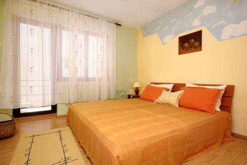 Apartments by the sea Kuciste - Perna, Peljesac - 10198