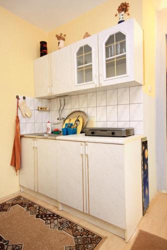Apartments by the sea Kuciste - Perna, Peljesac - 10198