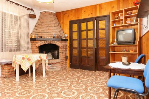 Apartments with parking space Orebic - Peljesac - 10118