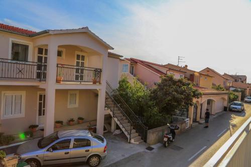 Galeriebild der Unterkunft Apartments with a parking space Hvar - 11681 in Hvar