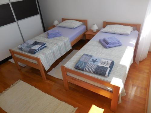 Apartments with WiFi Split - 11692