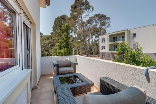 Rooms with a parking space Mali Losinj (Losinj) - 9681
