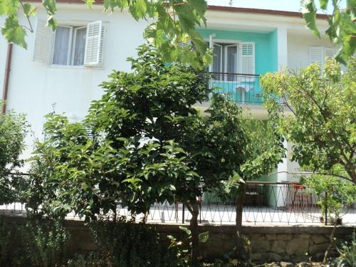 Double Room Banjol 11716b – Photos 2