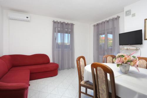 Apartments by the sea Kanica, Rogoznica - 11745