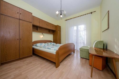 Apartments by the sea Supetarska Draga - Donja, Rab - 11769