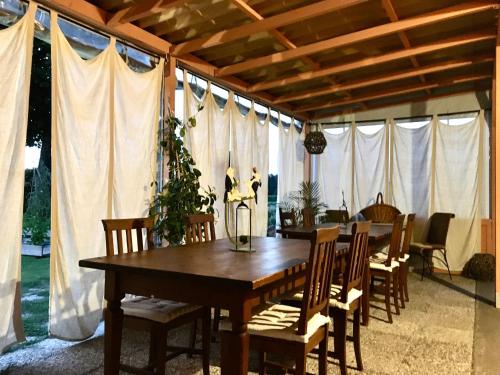Χώρος καθιστικού στο Società agricola le more Agriturismo La Dondina