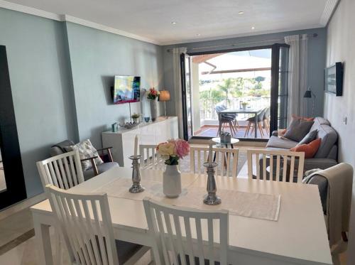 Marbella, Los Arqueros Golf & Country Club, Sleeps 7 plus 1 child