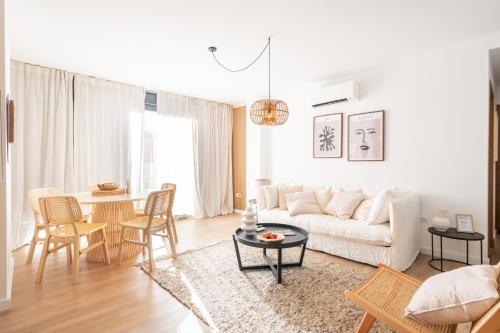 Malasaña 13, Nuevo apartamento 2 dormitorios, centro histórico, todos servicios, barrio tranquilo, MS