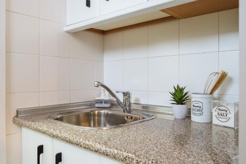 Kuchyň nebo kuchyňský kout v ubytování Apartamento San Eloy
