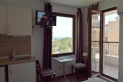 Μπαλκόνι ή βεράντα στο Flora Beach Apartaments
