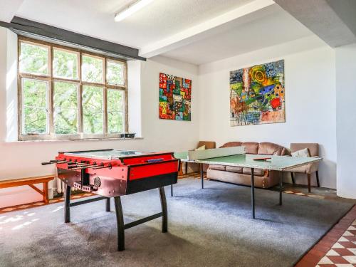 Ruang duduk di Nethercott House
