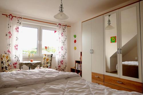 Postel nebo postele na pokoji v ubytování Ferienwohnung Mechernich-Eifel