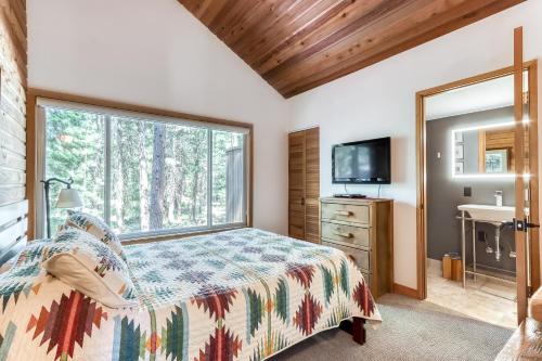 Ένα ή περισσότερα κρεβάτια σε δωμάτιο στο Aspen House 21