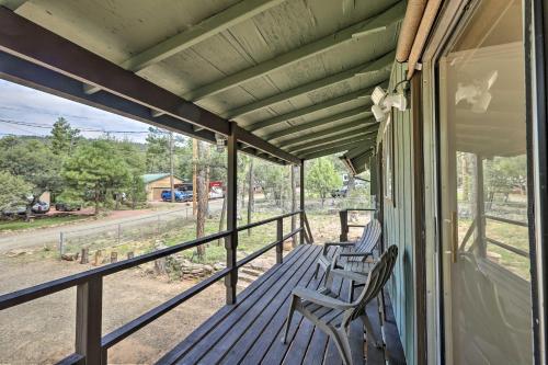 Bright Pine Cabin Direct Trail Access and Deck! – Photos 2