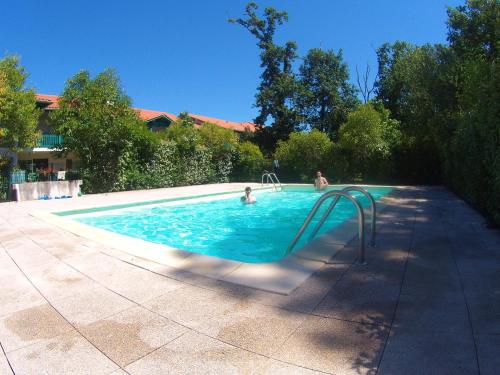 CAPBRETON, SUD OUEST FRANCE, APPARTEMENT PROCHE PLAGES ET FORÊTS - T4-4 Pièces, Piscine, Clime, Parking, Wi-fi, Plages 10 mn, Sleeps up to 8, near Beaches & Forests, Welcome Pack