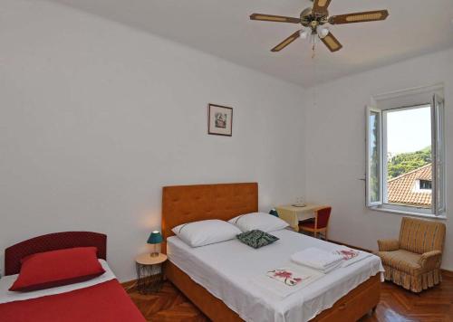 Spacious room with a panoramic view of harbor