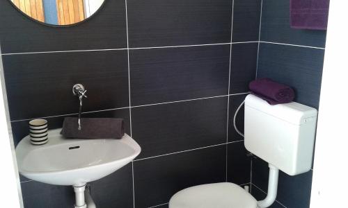 Holiday house with WiFi Supetar, Brac - 12323