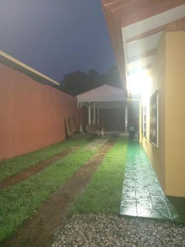 Margarita Hostal – Photos 5