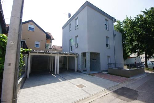 Fotografia z galérie ubytovania Apartments with a parking space Zagreb - 12573 v Záhrebe