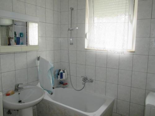 Apartments with WiFi Split - 12575