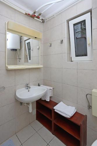 Apartment Crikvenica 12592a