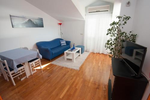 Apartments with parking space Podstrana, Split - 12664