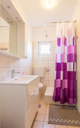 Apartments with parking space Biograd na Moru, Biograd - 12796