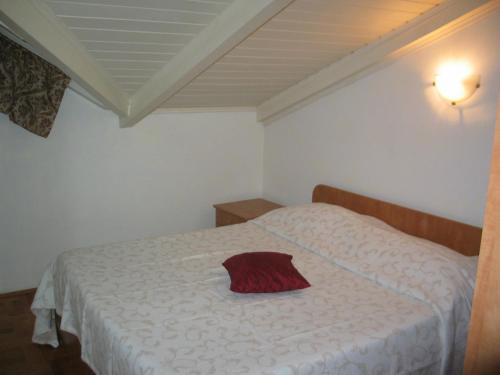 Posteľ alebo postele v izbe v ubytovaní Apartments with a parking space Privlaka, Zadar - 12989
