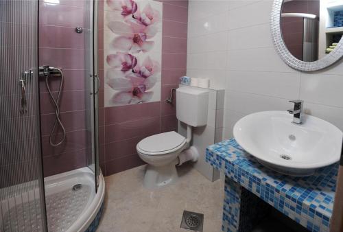 Apartments by the sea Split - 13105