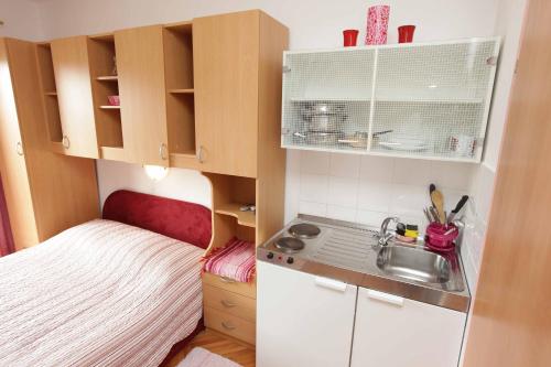 Studio Podgora 13216b