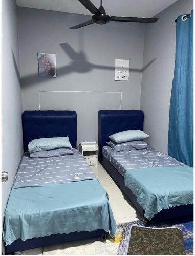 Katil atau katil-katil dalam bilik di Cheerfull3 bedroom townhouse Terrace