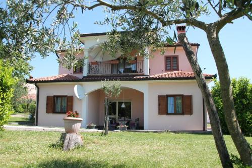 Apartments with parking space Labin - 14581